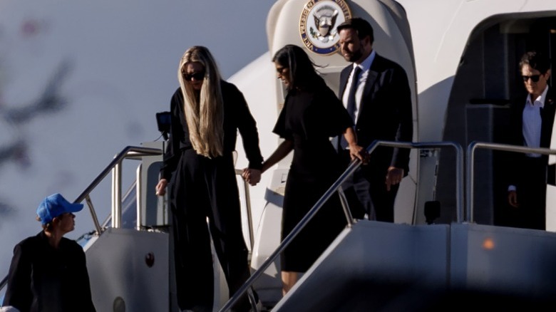 Erika Kirk, Usha Vance, and JD Vance deplane Air Force Two in Phoenix, AZ (2025)