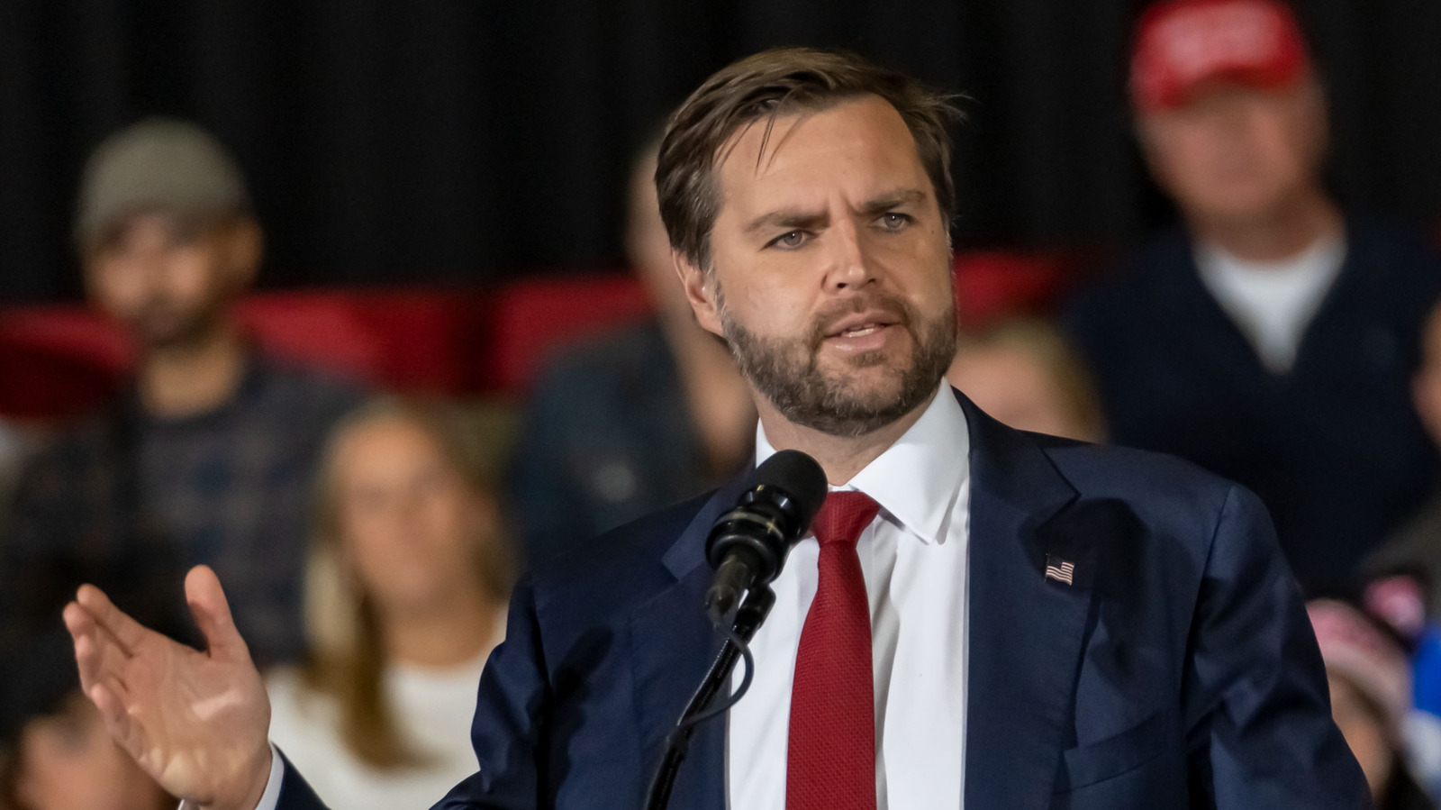 <a href="https://www.thelist.com/1763569/vice-president-jd-vance-fashion-fails-worst-dressed-moments/" target="_blank">VP Fashion Flops: JD Vance’s Worst Dressed Moments</a>