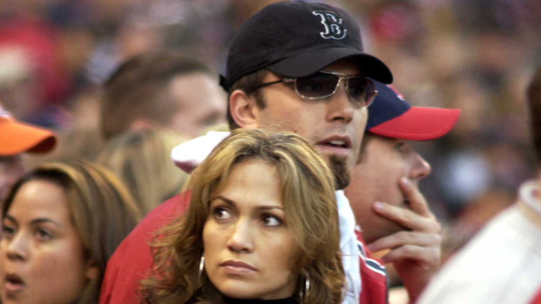 Jennifer Lopez and Ben Affleck at game