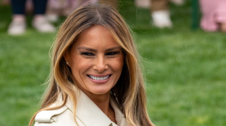 Melania Trump smiles as she hosts the Annual White House Easter Egg Roll in Washington, DC (2025)