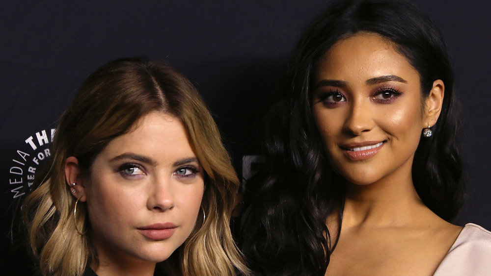 Pretty Little Liars Series Alternate Ending, Theory