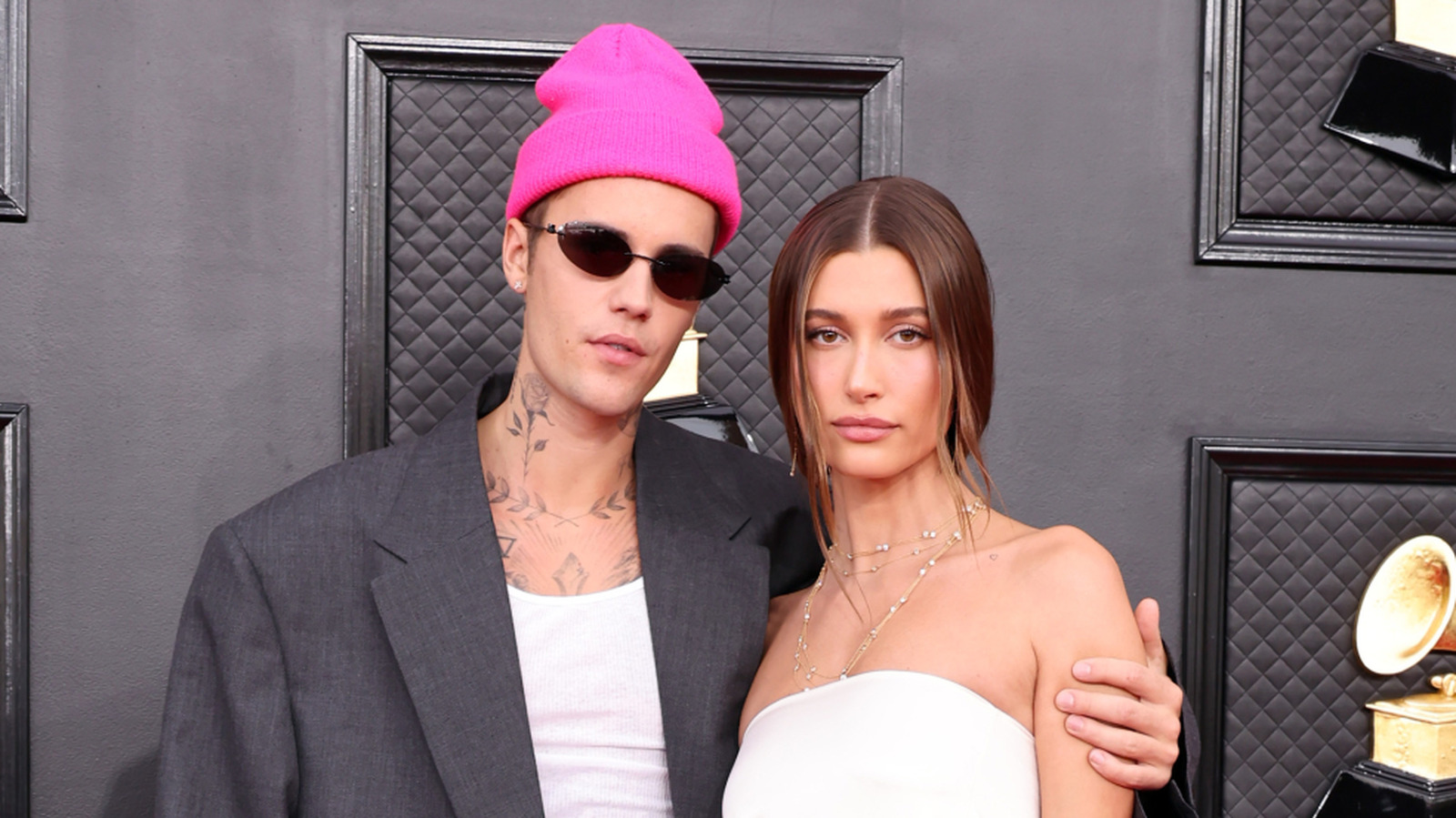 <a href="https://www.thelist.com/1772264/weird-things-justin-hailey-bieber/" target="_blank">Weird Things We Can’t Ignore About Justin And Hailey Bieber’s Relationship</a>