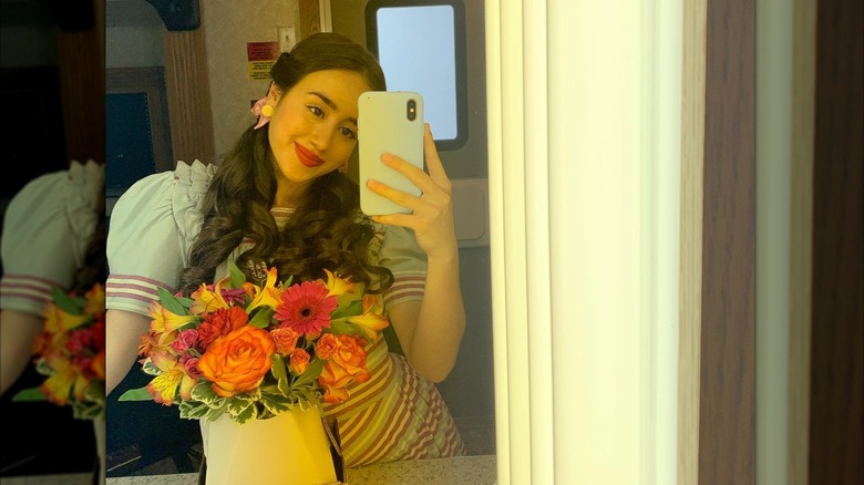 Priscilla Delgado posing for mirror selfie