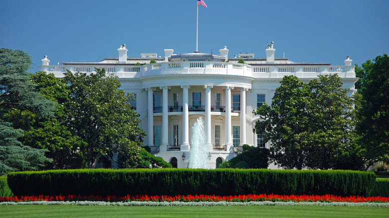 White house front view on a clear day