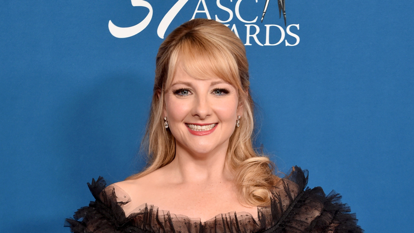 Big Bang Theory Star Melissa Rauch Is Stunning Without Makeup - How Tall Is Melissa Rauch? Big Bang Theory Star’s Real Height
