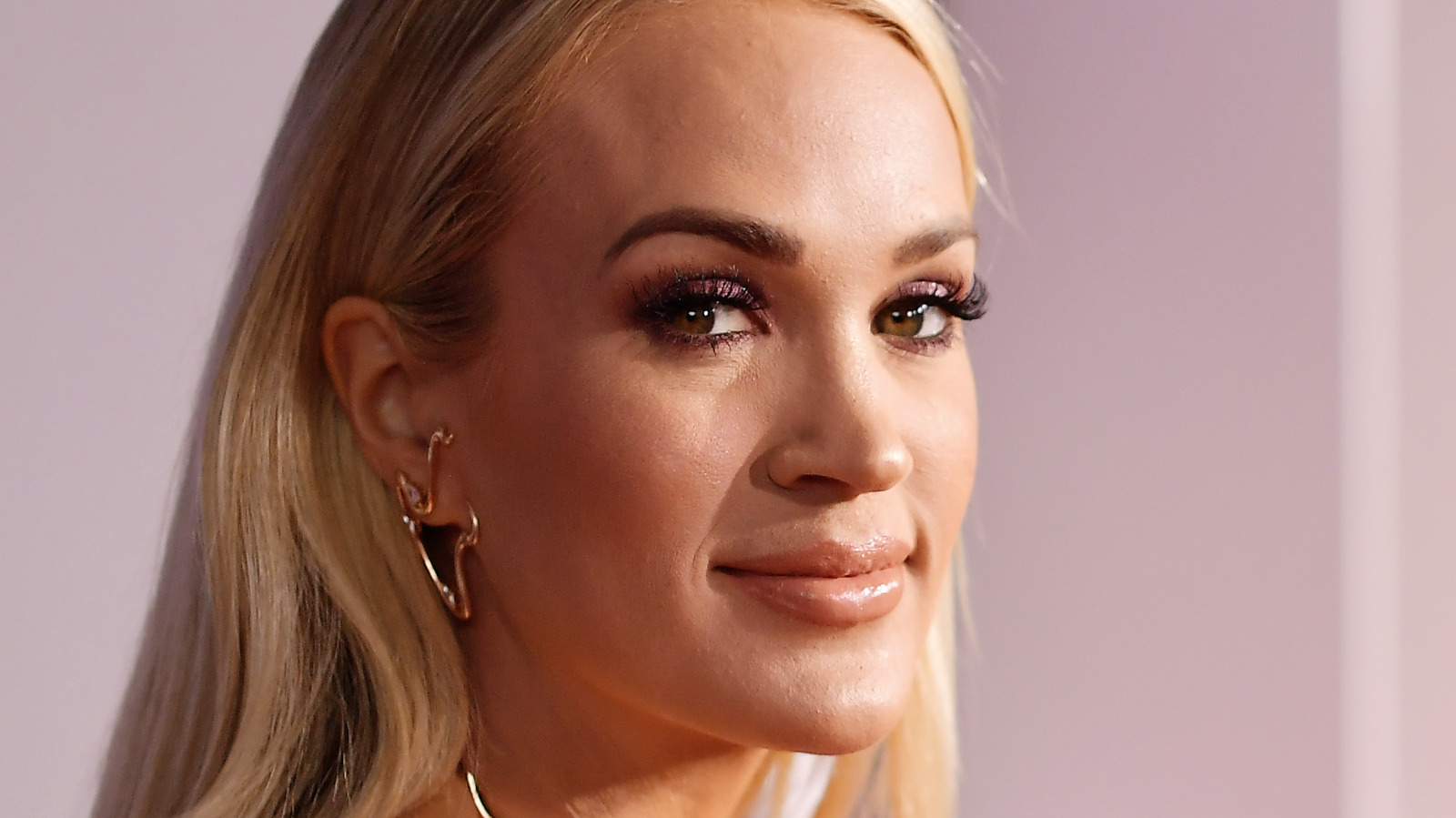 What Does Hallelujah By Carrie Underwood Mean?