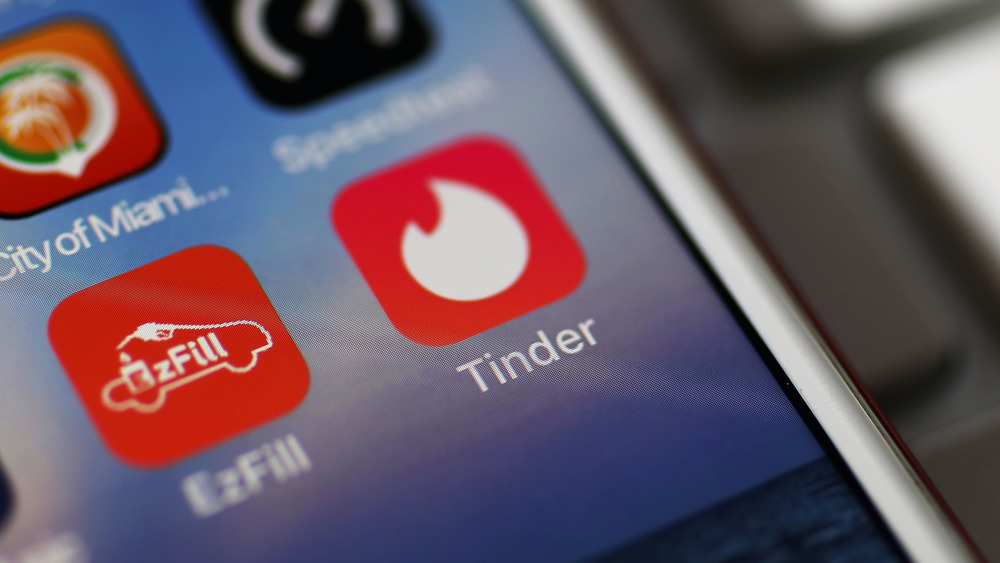 Tinder on a smartphone 