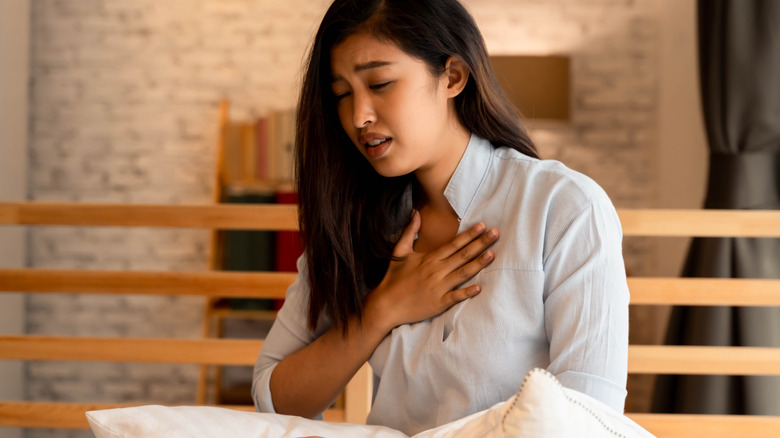 Woman with chest pain 