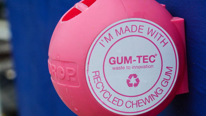Gumdrop used chewing gum recycling bin