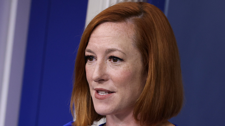 Jen Psaki in a blue dress in last pre-covid appearance