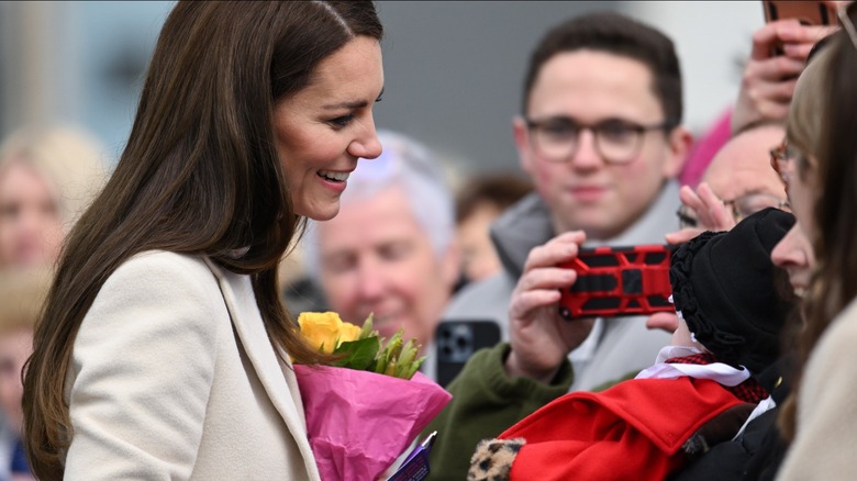 Kate Middleton greeting the public