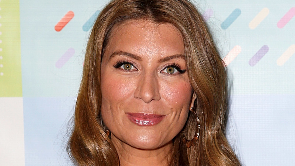 Genevieve Gorder smiling at event