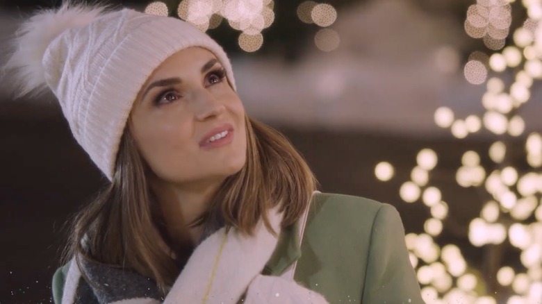 Rachael Leigh Cook smiling as Merry in 'Tis the Season to Be Merry