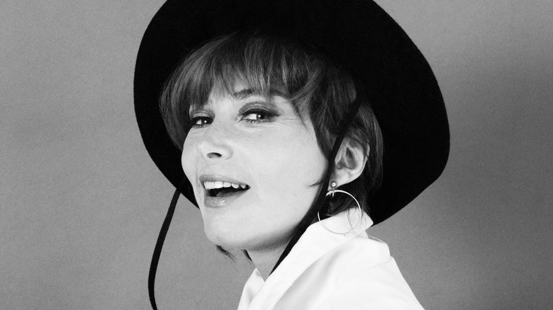 Lee Grant posing for a portrait in 1970.