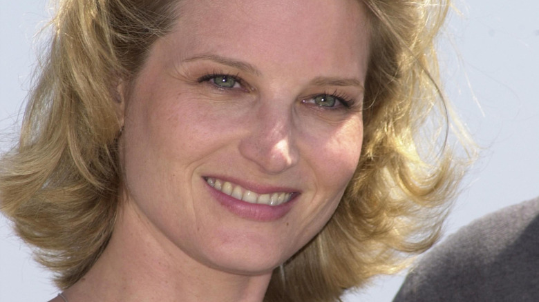 Bridget Fonda in the sun in 2001