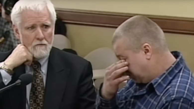 Steven Avery rubbing his eyes in court
