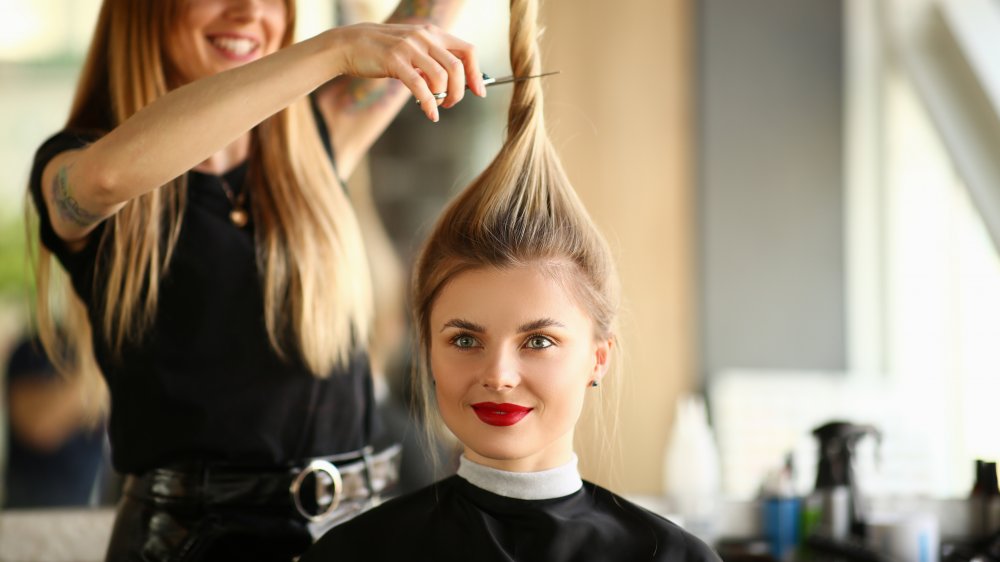 how to cut your own hair in layers at home