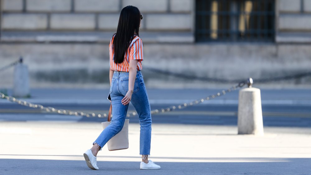 Your Skinny Jeans Can Possibly Be Affecting Your Health Aversely | Grazia  India