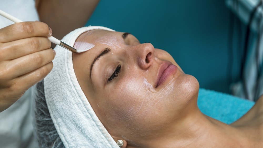 woman getting chemical peel