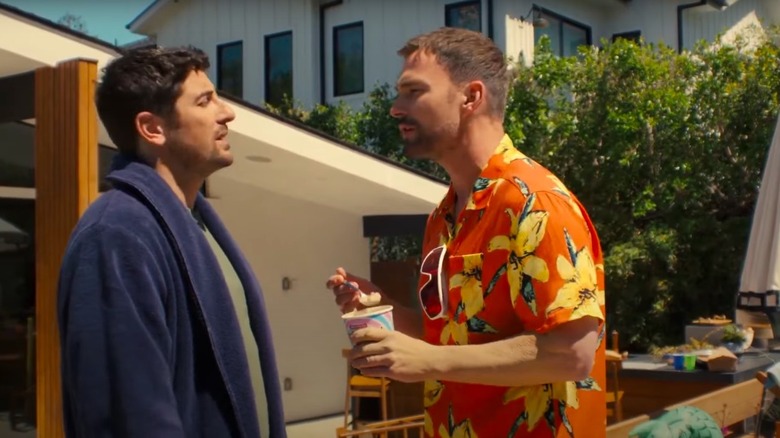 Jason Biggs and Seann Michael Scott in DoorDash commercial