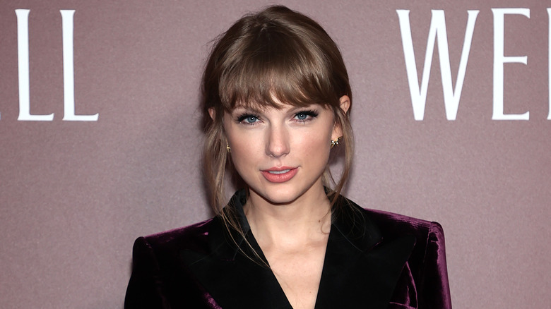 Taylor Swift on the red carpet. 