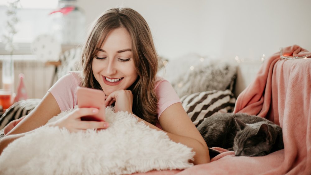 girl on phone