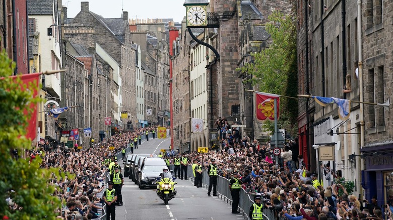 Mourners line street in Edinburgh