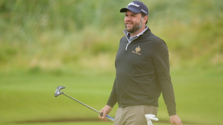 JD Vance playing golf