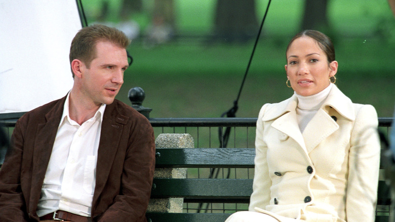 Ralph Fiennes and Jennifer Lopez on the set of Maid in Manhattan.