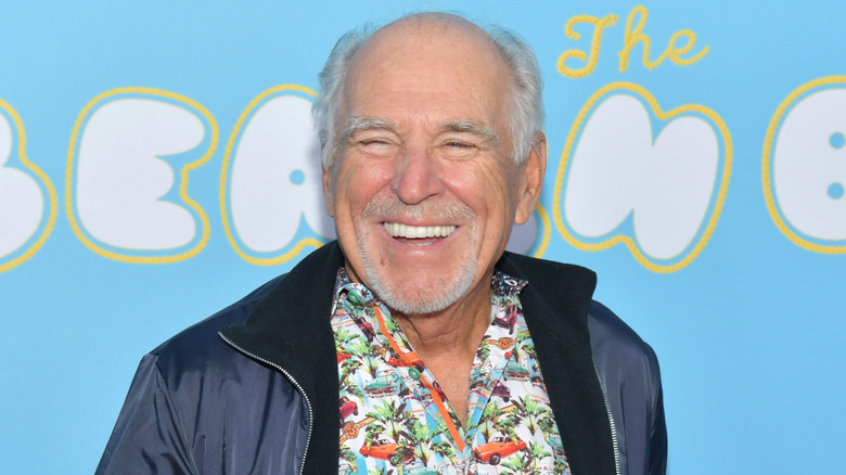 Jimmy Buffett smiling 