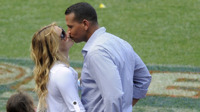 Alex Rodriguez and Kate Hudson share a kiss at Yankee Stadium