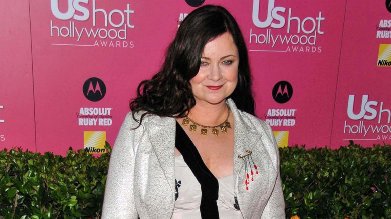 Jennifer Nicholson posing