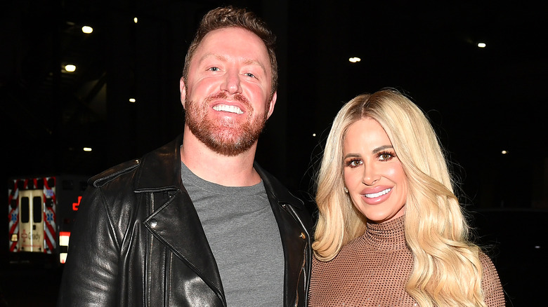 Kim Zolciak and Kroy Biermann pose smiling