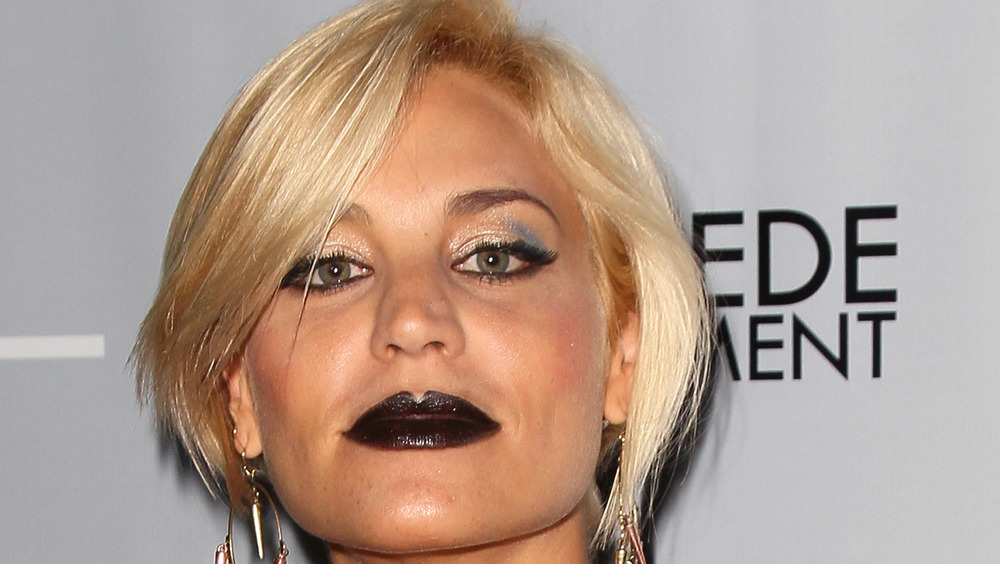 Lisa D'Amato on the red carpet 