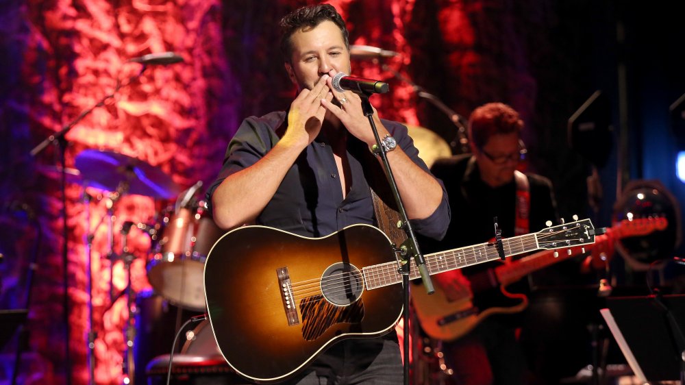 Luke Bryan with guitar