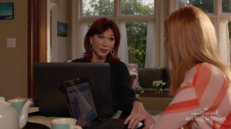 Marilu Henner in Aurora Teagarden Mysteries