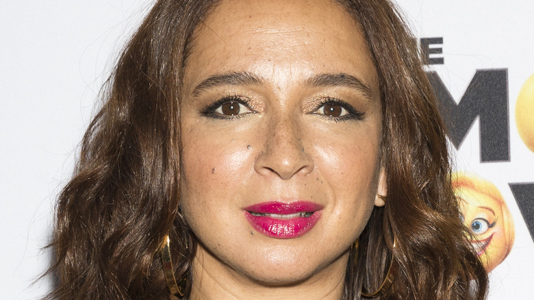 Maya Rudolph posing