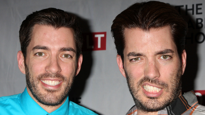 Jonathan  and Drew Scott 