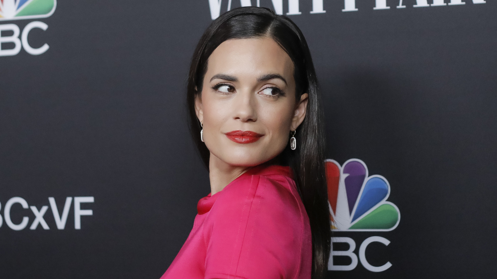 Was nur echte Fans über Hallmark-Star Torrey DeVitto wissen