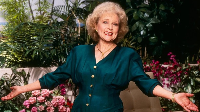 Betty White as Rose on the set of The Golden Girls