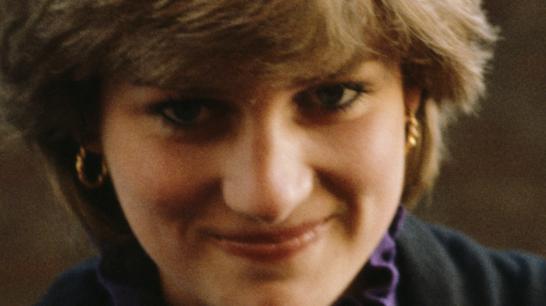  Princess Diana smiling