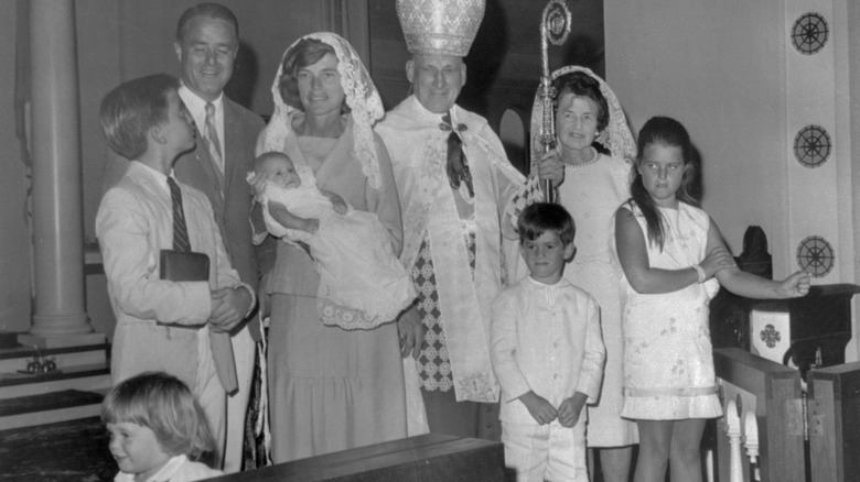 Sargent and Eunice Shriver with their young children
