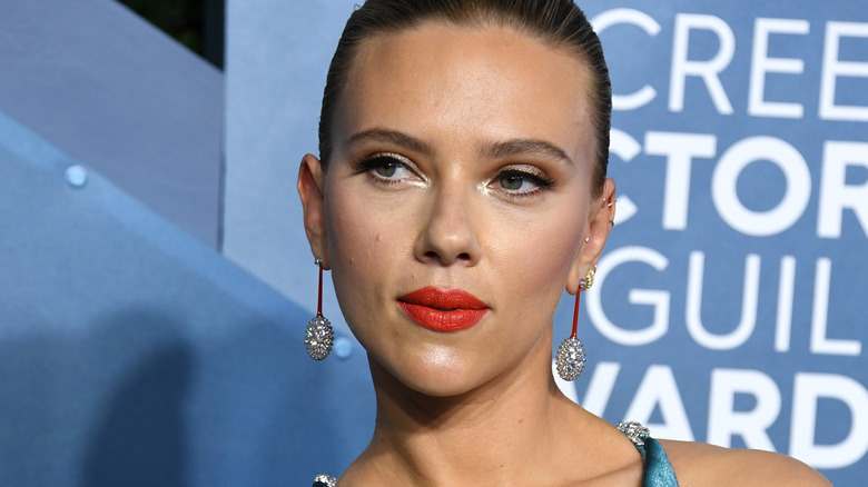 Scarlett Johansson wearing red lipstick
