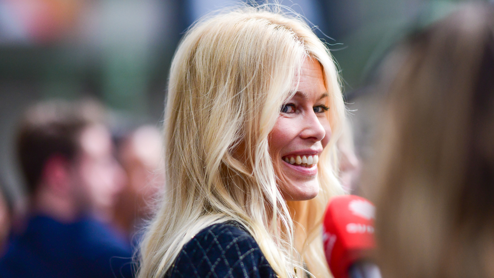 What Supermodel Claudia Schiffer Looks Like Today