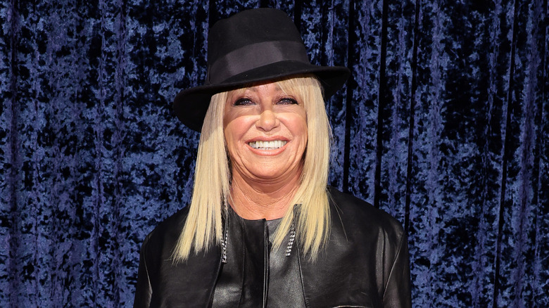 Suzanne Somers smiling