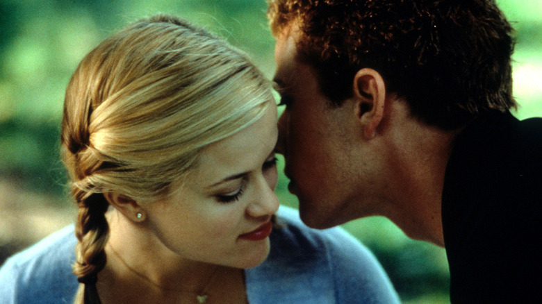Reese Witherspoon and Ryan Phillippe in Cruel Intentions