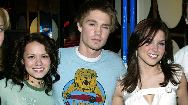 The cast of One Tree Hill in 2004