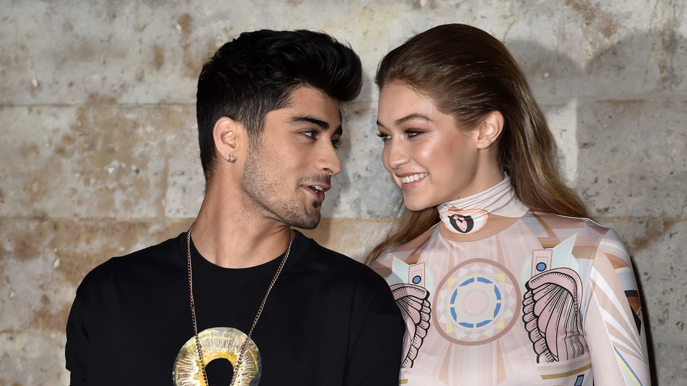Zayn Malik looking at Hadid