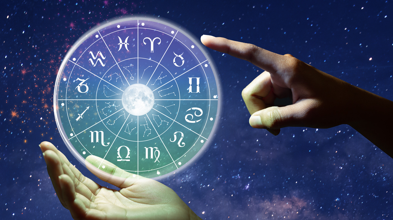 What The New Moon In Gemini On June 10 Means If You're A Water Sign