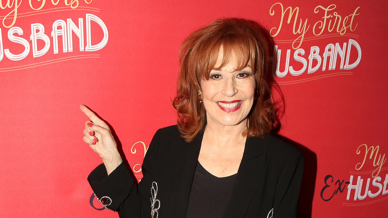 <a href="https://www.thelist.com/2270148/the-view-joy-behar-next-to-no-makeup/" target="_blank">What The View’s Joy Behar Looks Like With Next To No Makeup</a>
